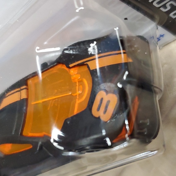 Hot‎ Wheels - Picture 5 of 10